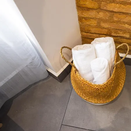 Florit Flats - The Patraix Apartment Valencia