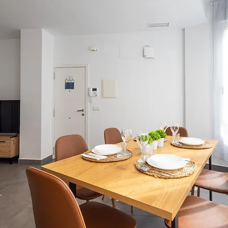 Florit Flats - The Patraix Apartment *